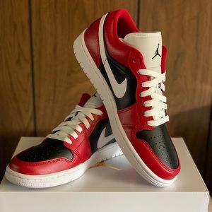 Women’s Air Jordan 1 Low - Chicago Flip
